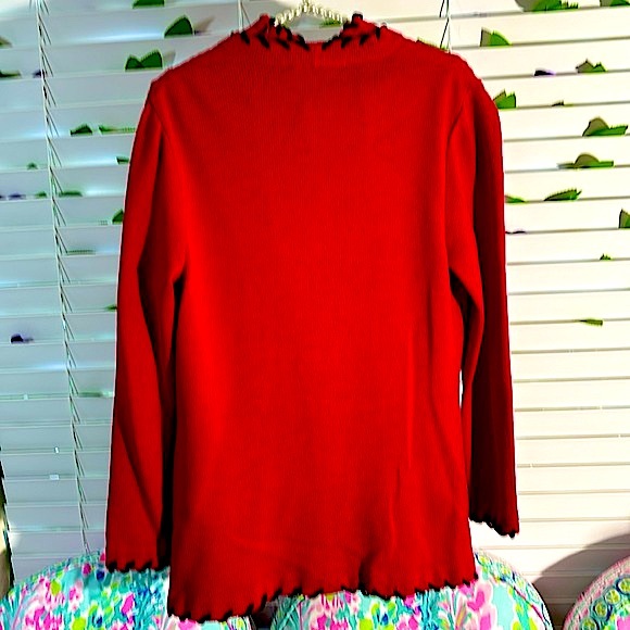 St. John Sport by Marie Gray classic red twin sweater set with black velvet trim - Picture 4 of 9